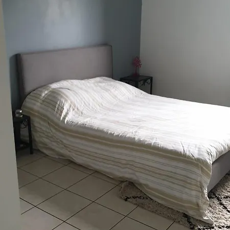 6 Pers Sur L'aubrac A Proximite De Nasbinals Apartament